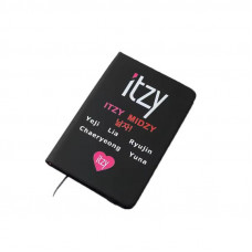 Блокнот Итзи ITZY на резинке с закладкой 78 листов 9,5х14 см. L820790